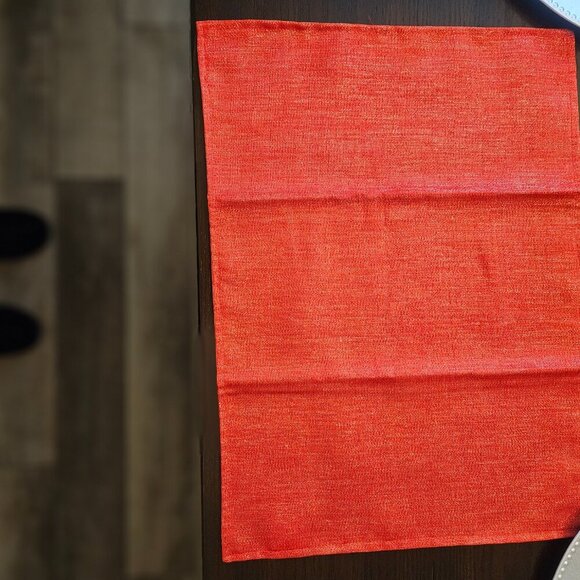 🔆3 for $20! Set of 6 Robert Stanley Faux Silk Holiday Placemats - Picture 3 of 3